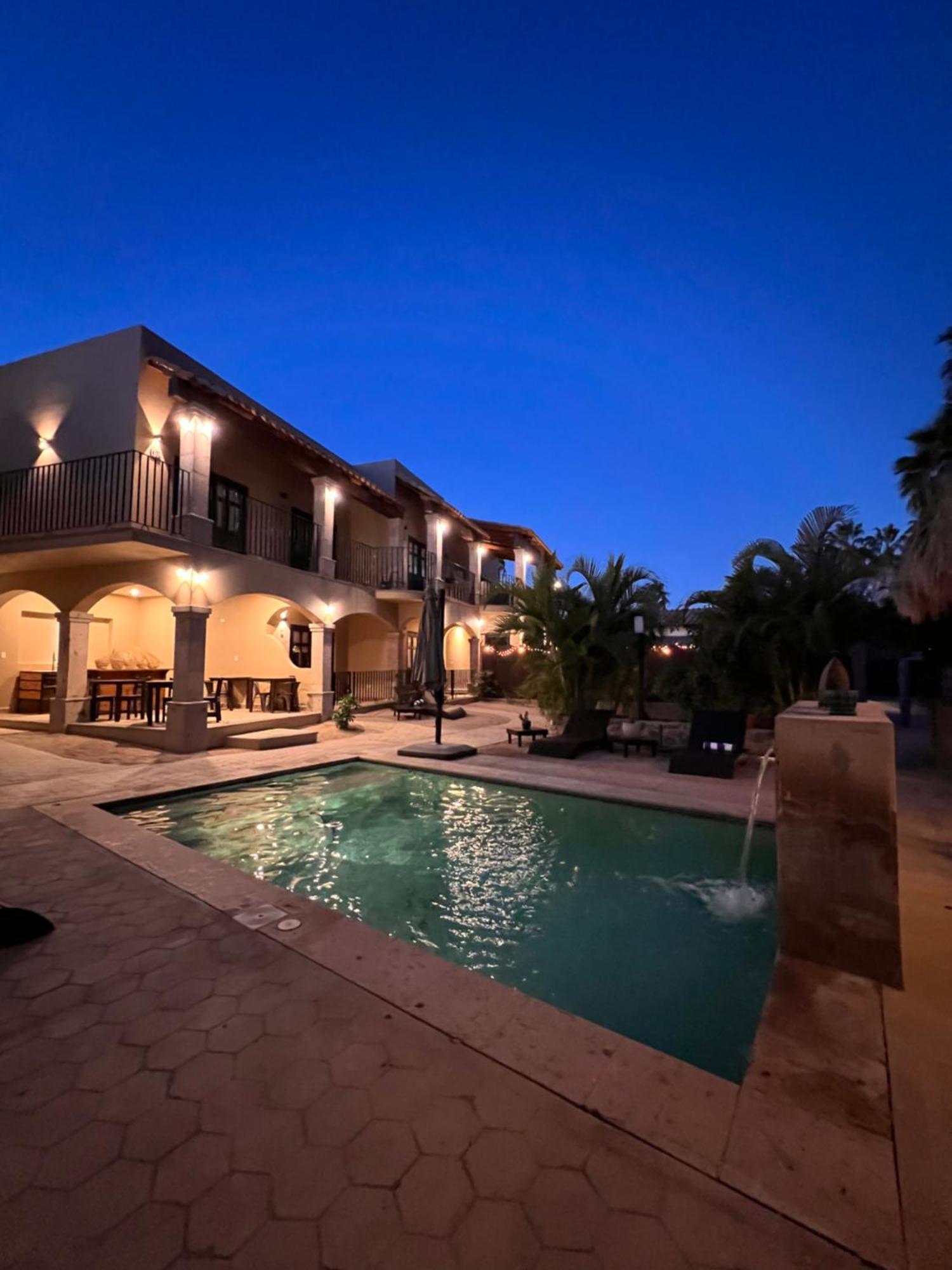 1697 Loreto 3* Loreto (Baja California Sur)